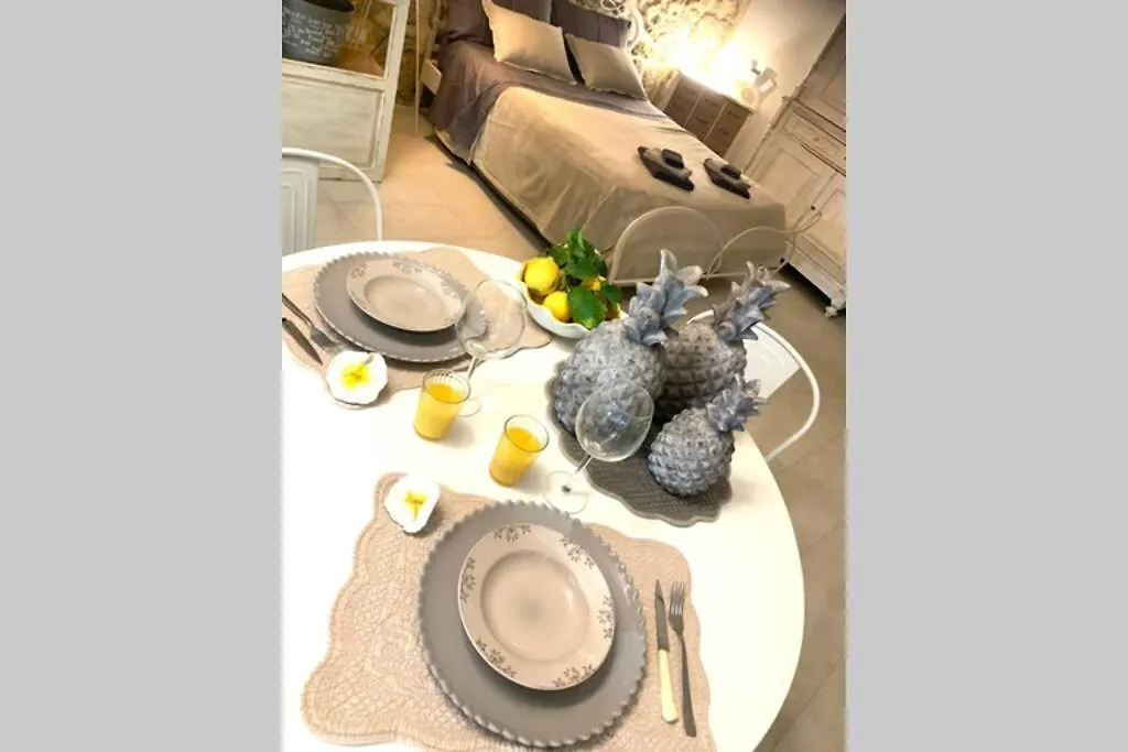 Lemon Suite Ortigia Syrakusa